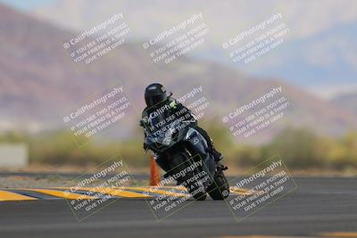 media/Sep-11-2022-SoCal Trackdays (Sun) [[81b7e951af]]/Turn 14 (1130am)/